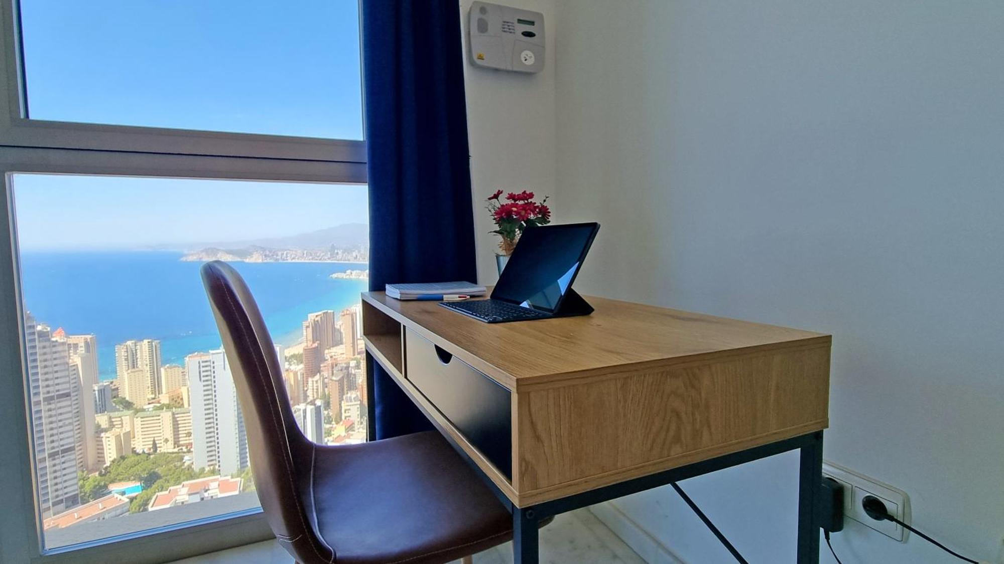 Highrise Apartment With Private Terrace & Sea Views - 34Th Floor Benidorm Ngoại thất bức ảnh